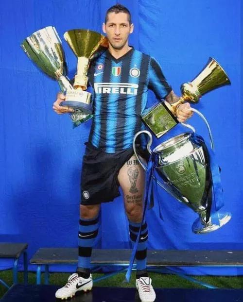 马特拉齐齐达内眼神,马特拉齐挑逗齐达内