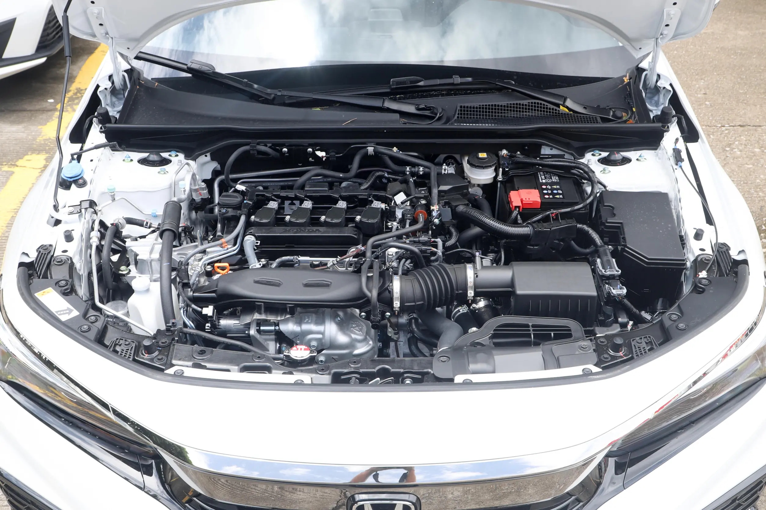 年轻人都爱的这3台家轿怎么选,年轻人讲究动力操控颜值的街车