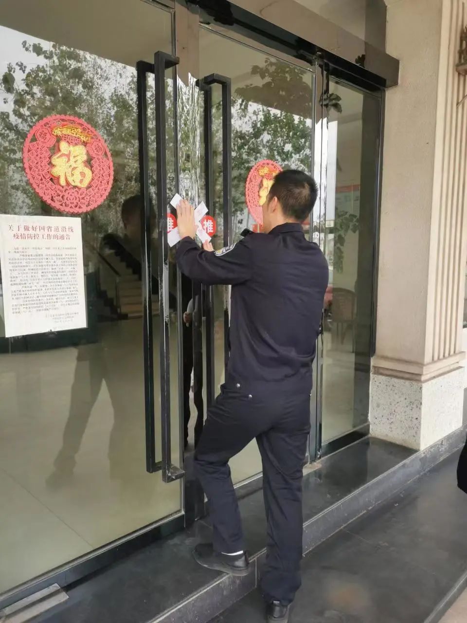 防控措施不到位多家宾馆停业整顿,旅馆停业整顿5个月