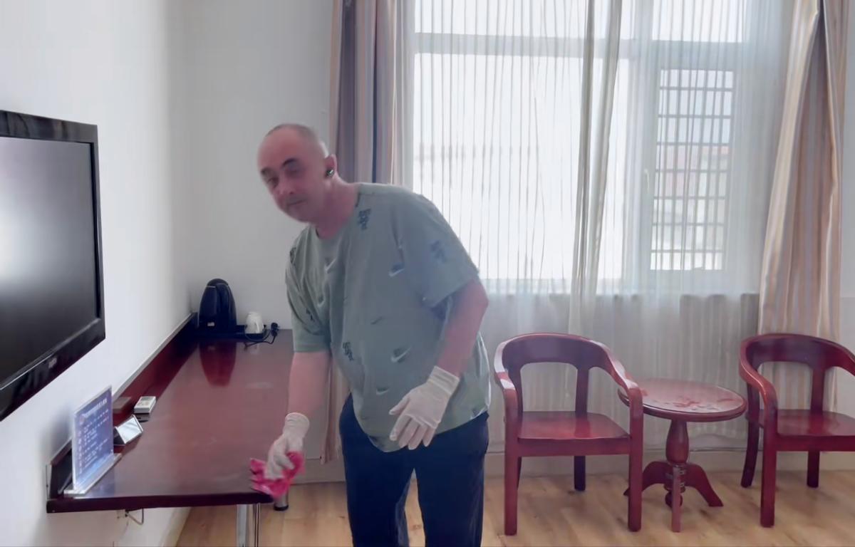 中国小伙娶乌克兰妻子在俄罗斯,中国小伙娶乌克兰俄罗斯妻子