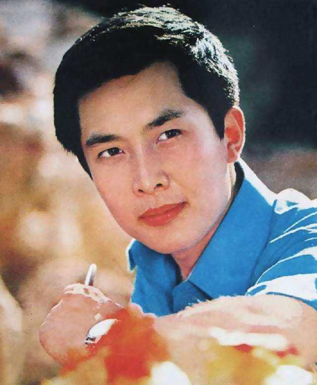 唐国强与唐莉现状,唐国强的女儿唐莉个人资料