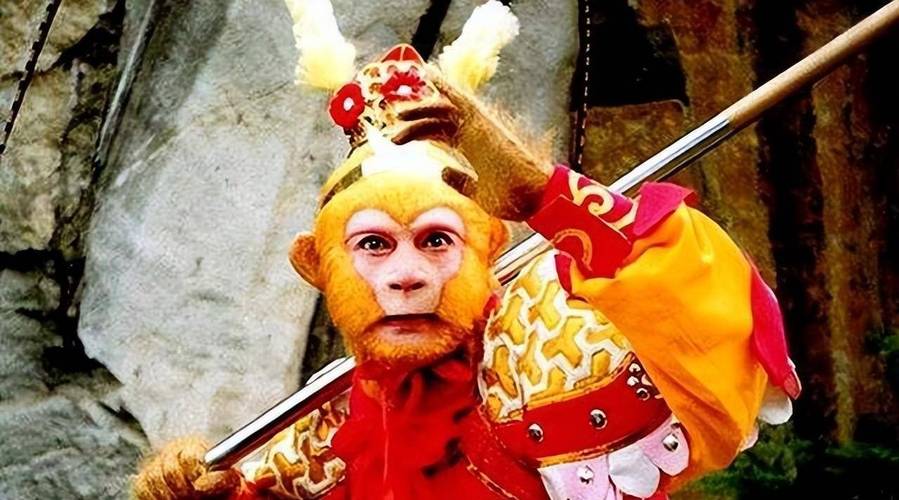 杨洁为何没有换掉六小龄童,杨洁为何没有换掉六小龄童呢