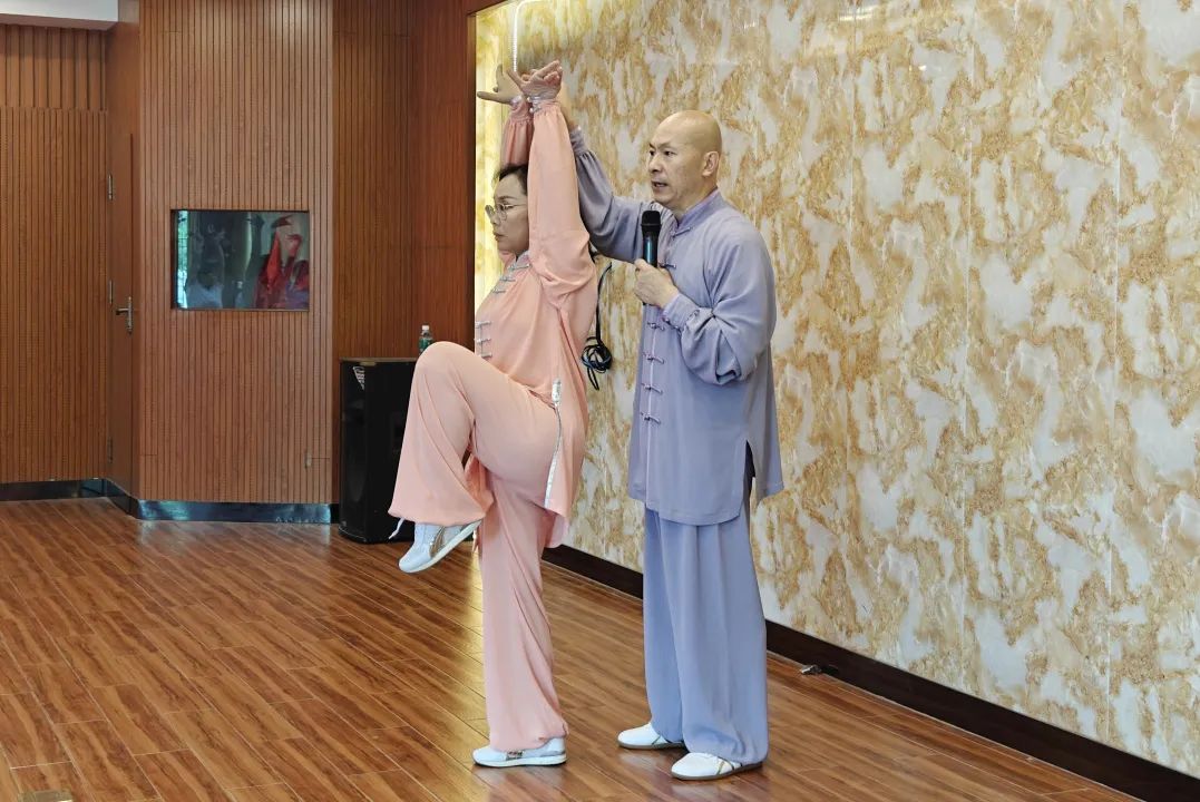 健身气功公益培训进社区,健身气功展演活动方案