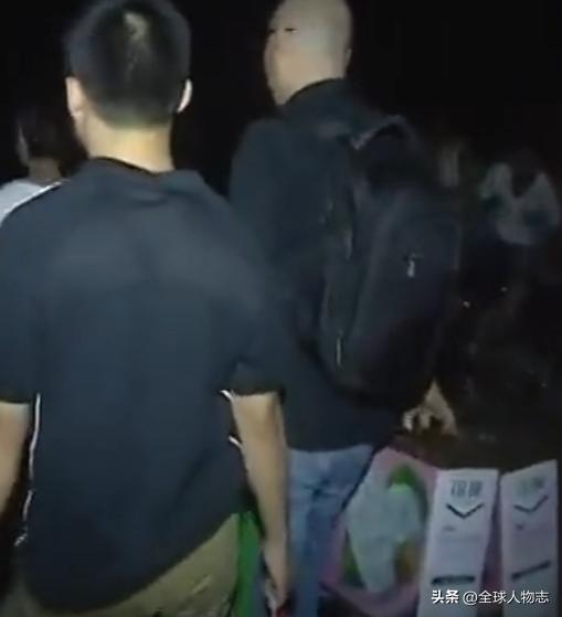 我，一个“双性人”，从小被当作“怪物”，如今成为女人获得新生