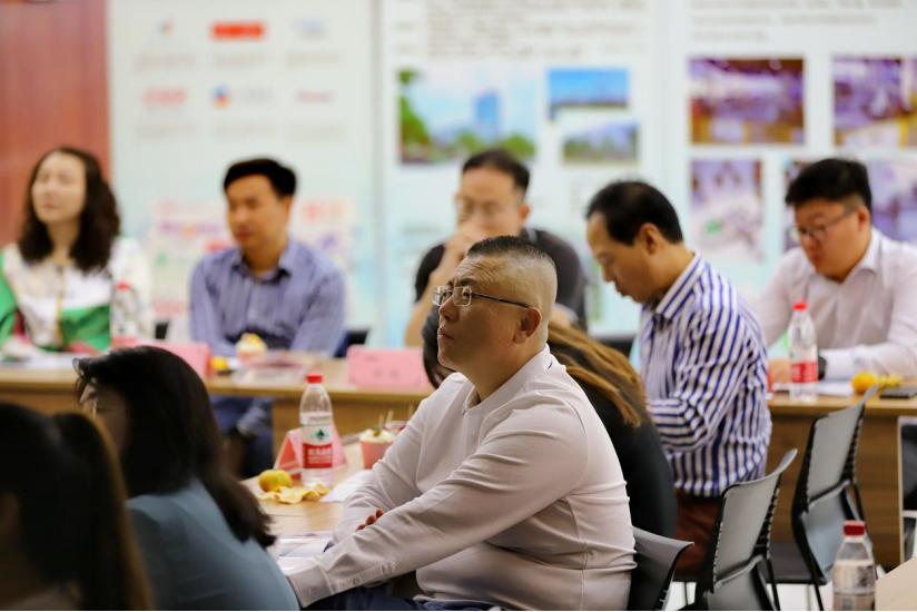 君到姑苏见人家尽枕河,君到姑苏见人家尽枕河完整版