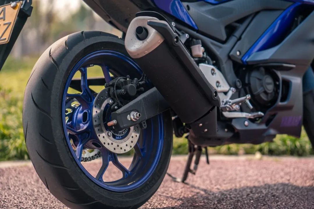 雅马哈yzf-r25测评老款,雅马哈推荐yzf-r6