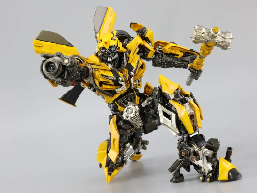 变形金刚5大黄蜂新款,大黄蜂变形金刚5测评