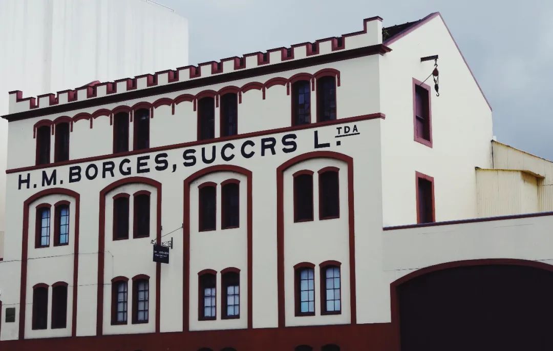 c罗的故乡马德拉岛多少座球场,不死之酒马德拉madeira