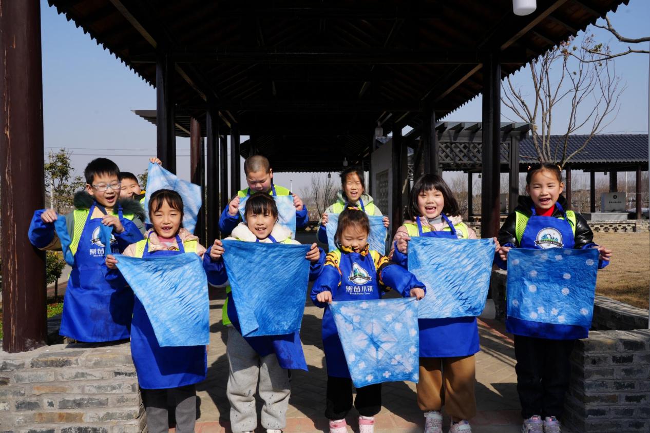 黑莓小镇在哪里,黑莓小镇