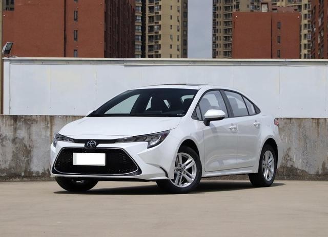 丰田雷凌1.5t开了60000多公里,雷凌车主开了200公里的感受