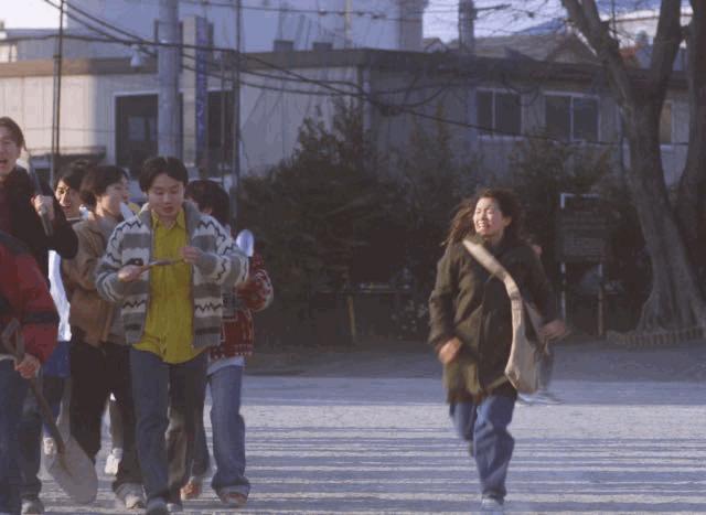 *药嗑**、霸凌、*交滥**，尺度爆表，论生猛我只服日本的青春片