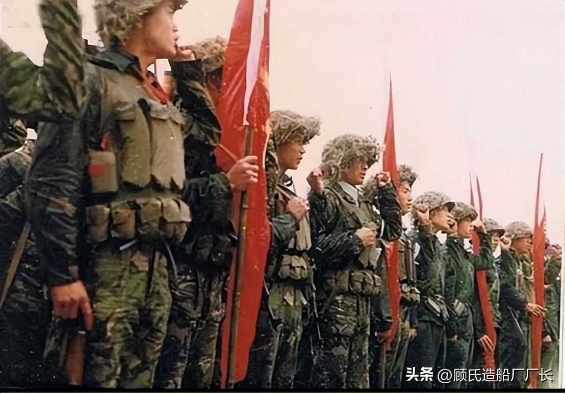 MP5不敌56式的后果，半支空军报销，2001年卡图纳亚克基地奇袭战