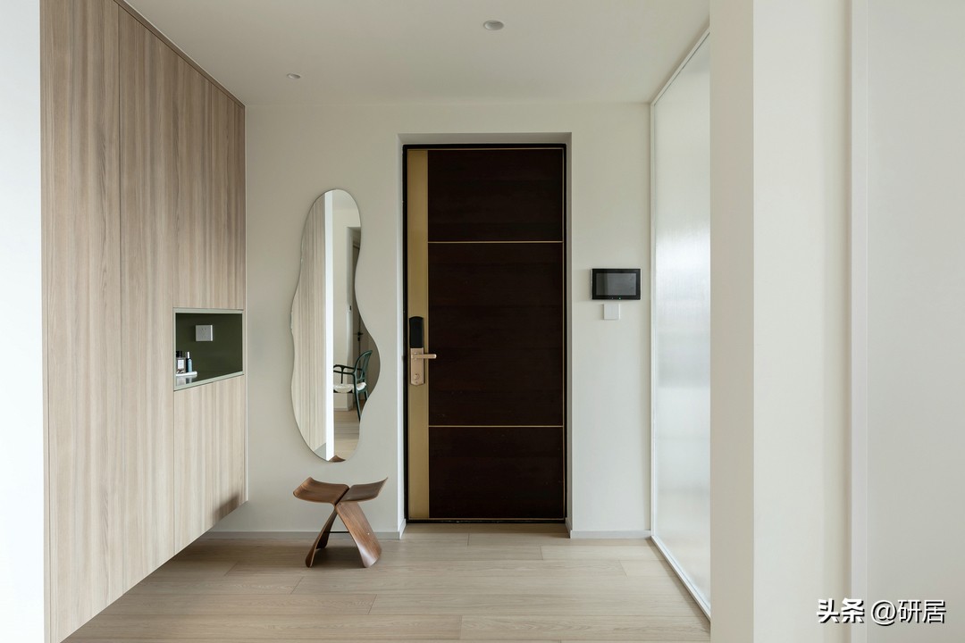 自己动手刷白吊顶,吊顶装修刷白全过程