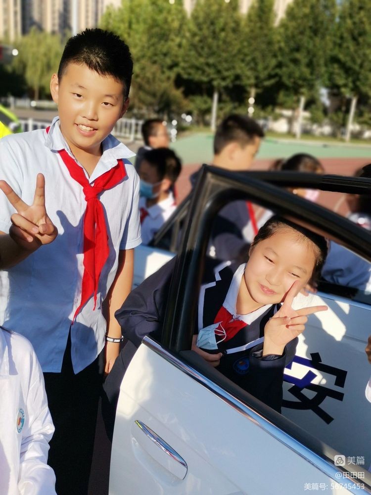 文明交通伴我行：小店区第二实验小学交通宣传月在行动