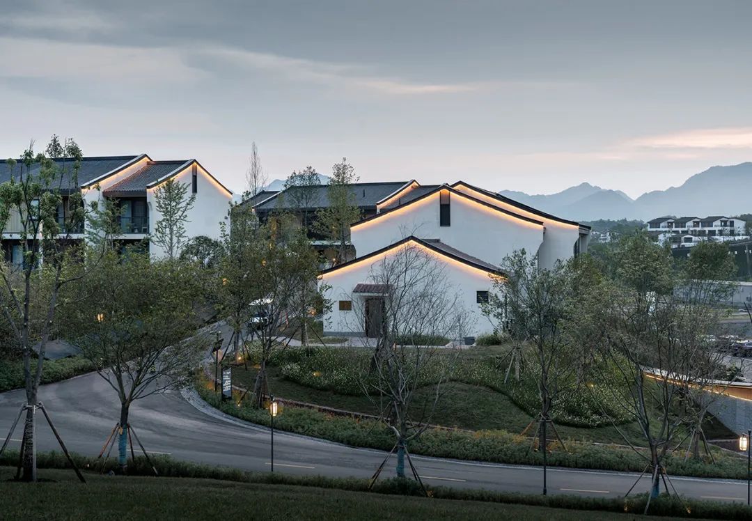 千岛湖度假村别墅设计,低调奢华有内涵的度假村景观设计