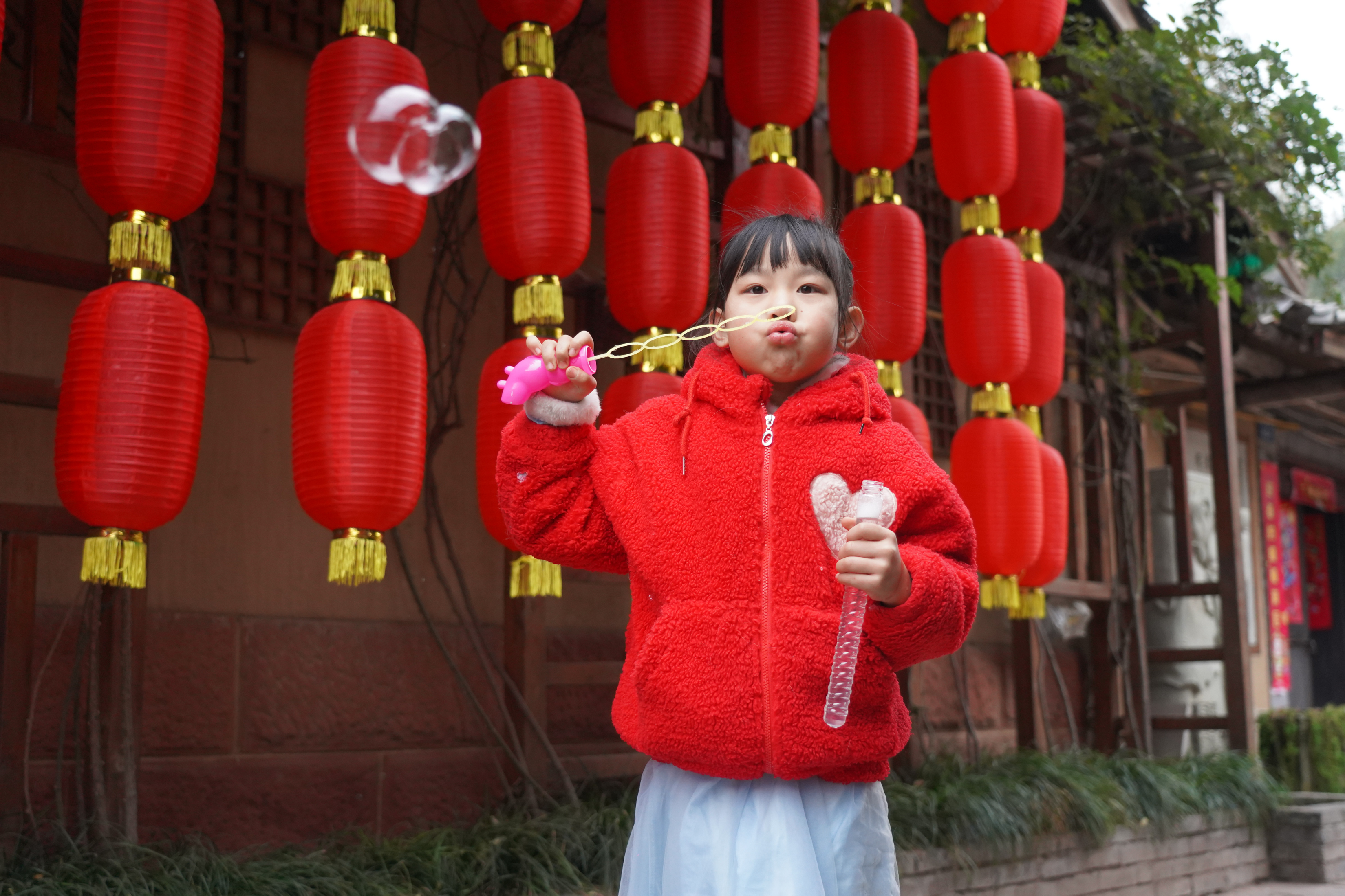 龙泉洛带古镇自驾游攻略,龙泉古镇攻略一日游可以带孩子吗