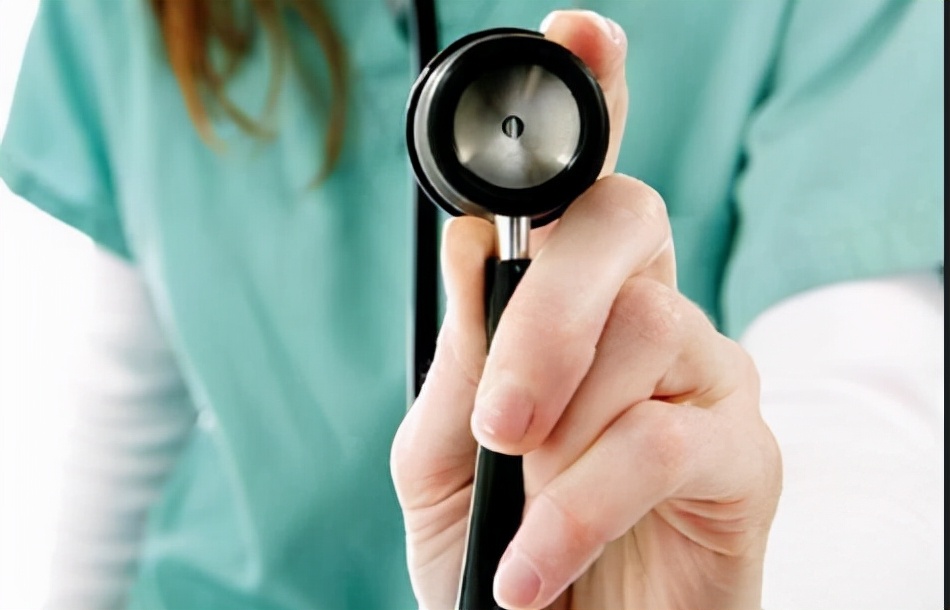 内裤有宫颈病的征兆,什么妇科炎症引起底裤变色