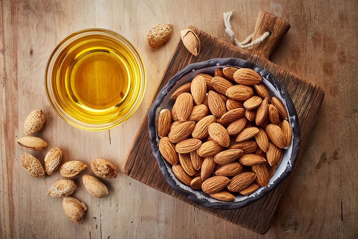 如果把樱桃核咽了会中毒吗,吞了一个樱桃核会中毒吗