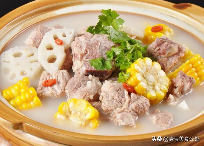 玉米莲藕排骨汤怎么做好喝,莲藕玉米排骨汤做法王刚