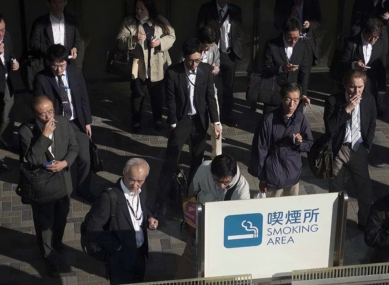 同样是吸烟为何日本人长寿,日本吸烟率高为何长寿
