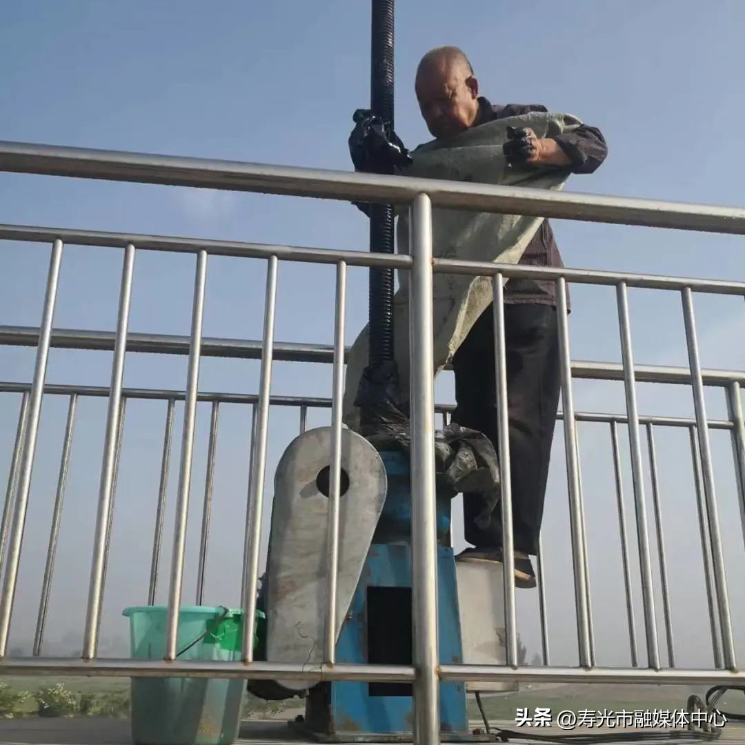 筑牢防汛安全网打响防汛保卫战,多个镇街未雨绸缪筑牢防汛安全网