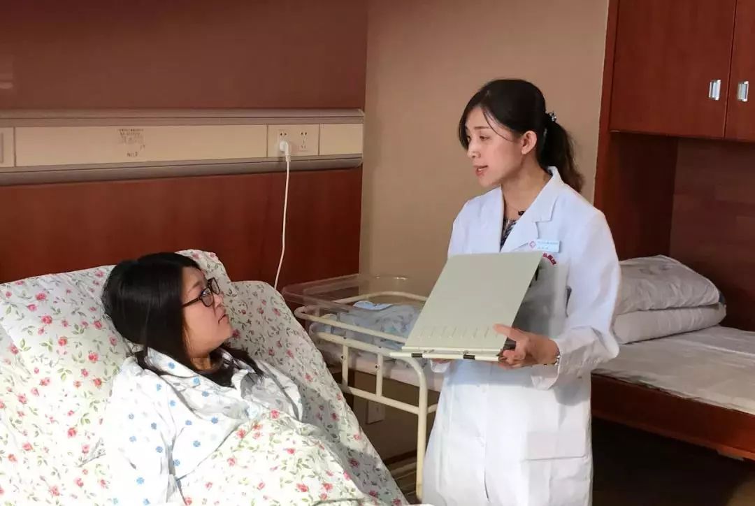 割痔疮大学生病例,二十多岁女生割痔疮