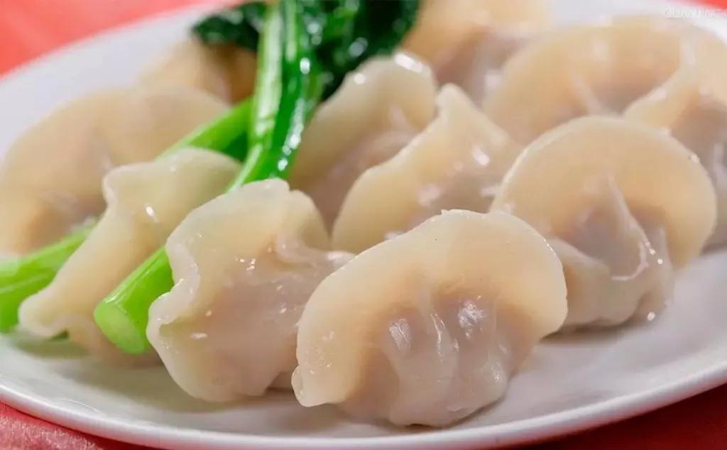 过年你们吃够饺子吗,过年了你们家吃什么