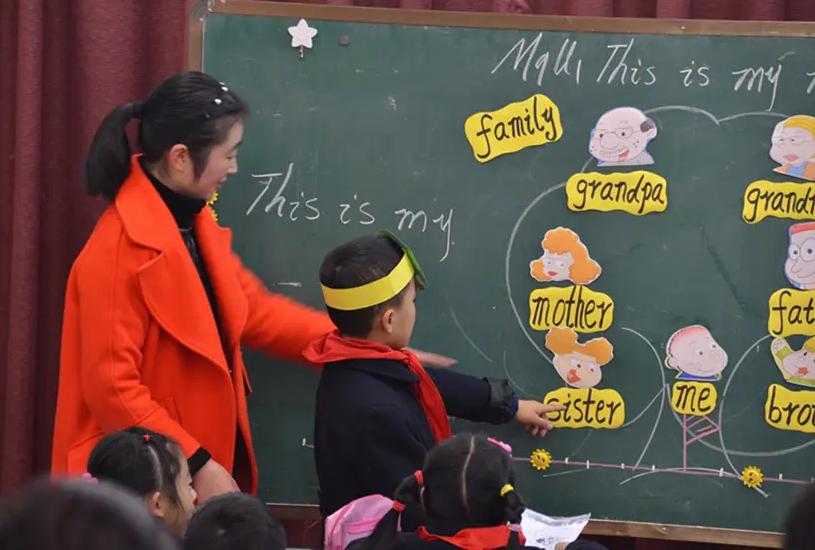 小学学剑桥英语还是新概念英语,小学生学新概念和剑桥哪个好