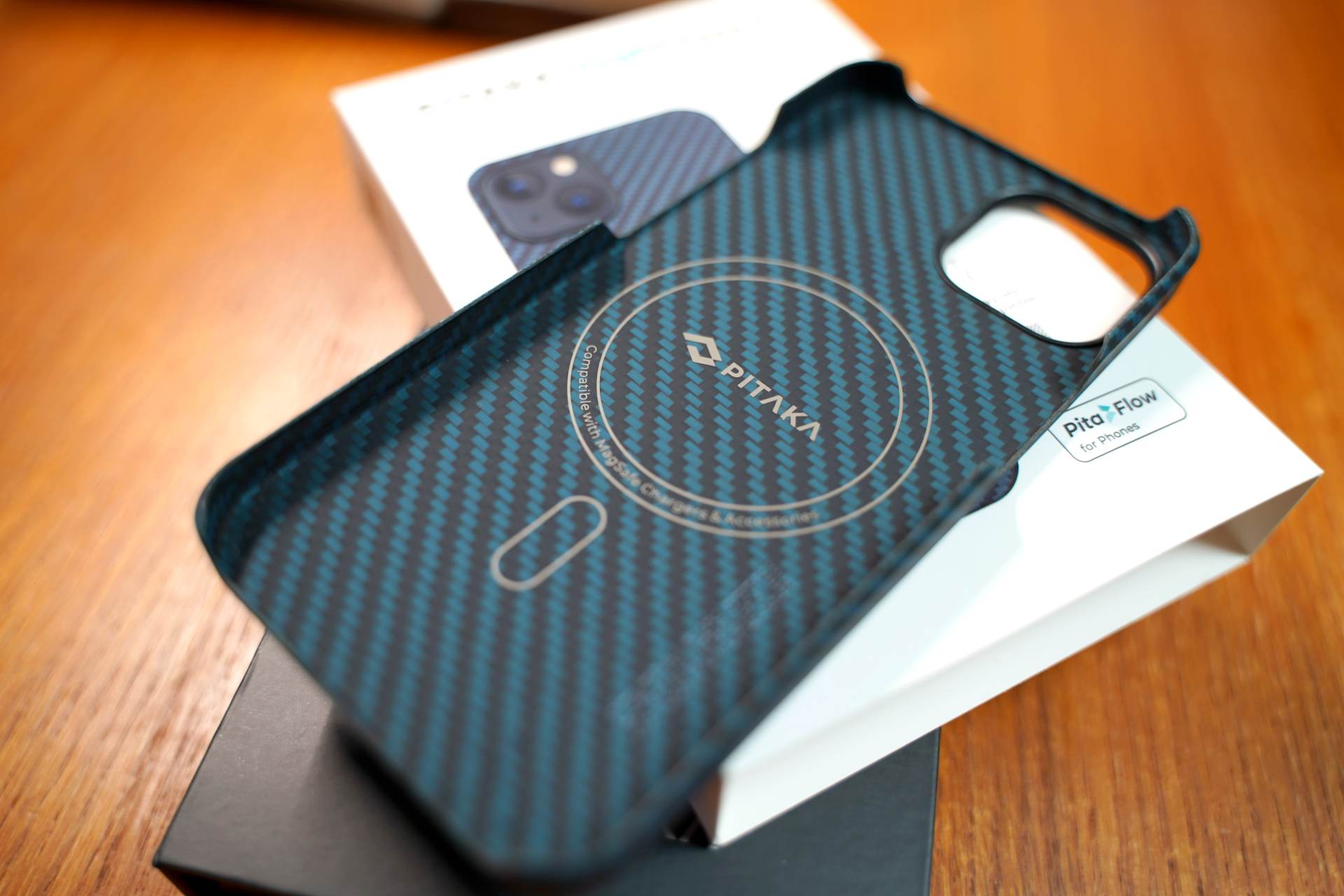 现在入手iphone13值不值得,现在入手iphone13值不值