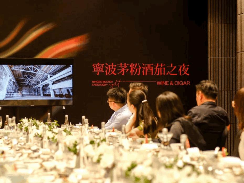 秋天的第一杯酒喝啥,秋天的第一杯酒才好喝