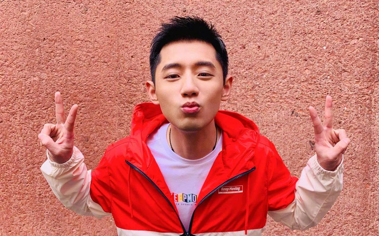 乒乓入奥24年,盘点国乒28位奥运冠军:马龙王曼昱都是唯一