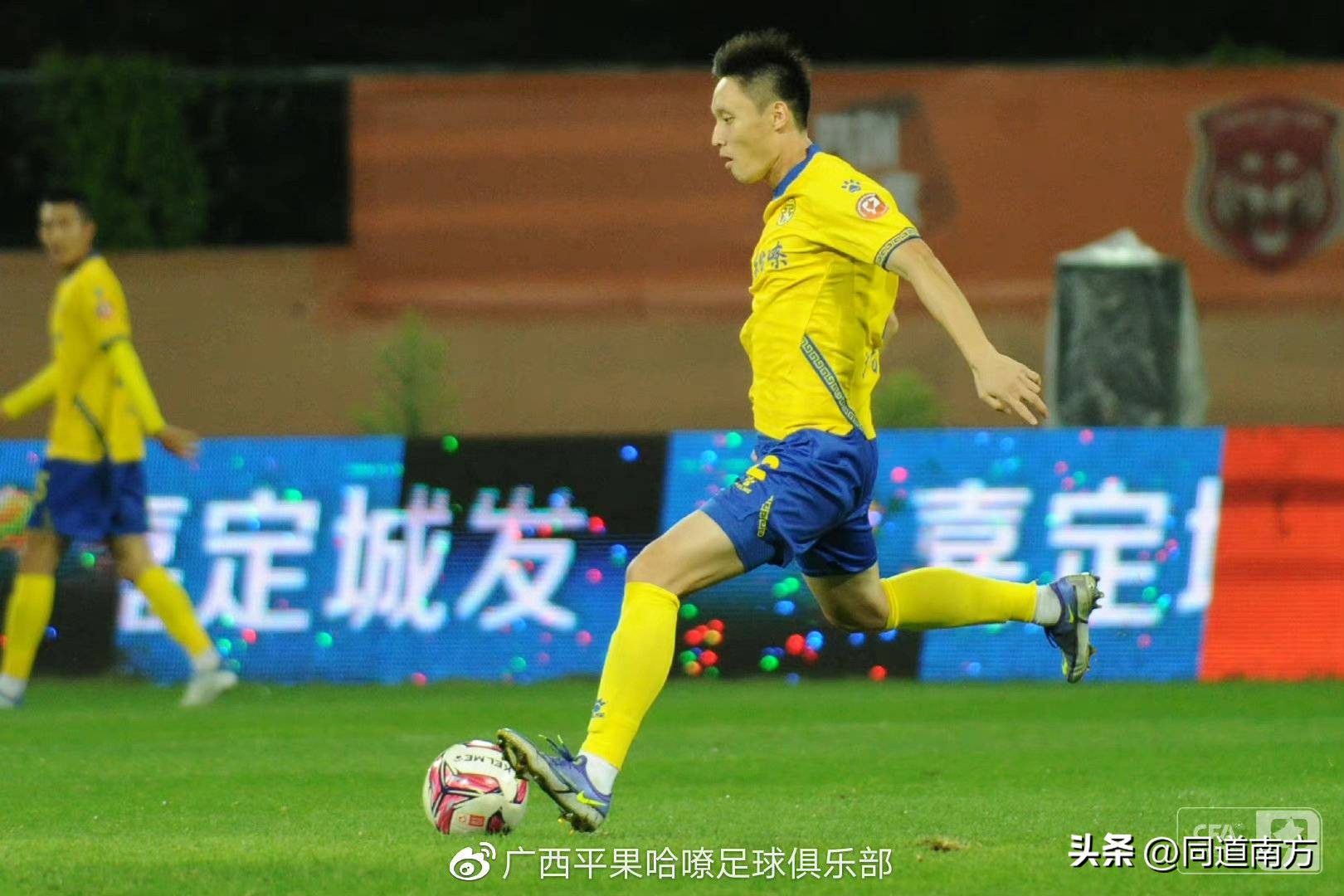 新援湖人首秀表现,新援首秀砍29分成得分王