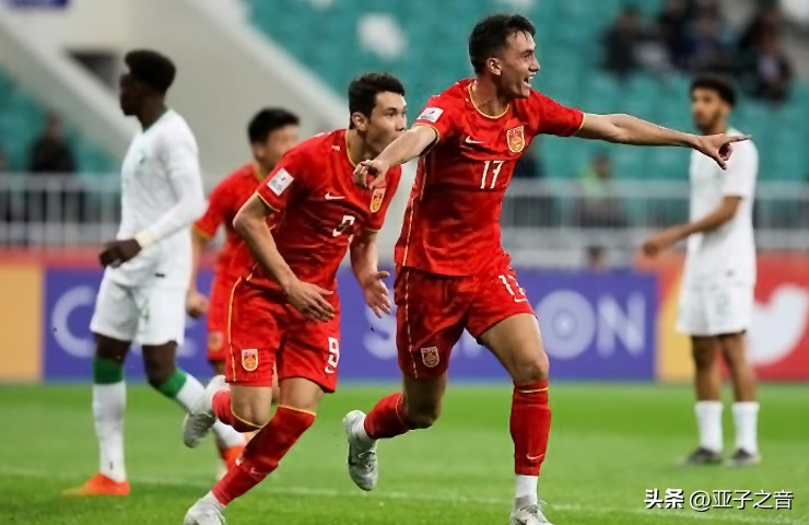 国足2:1逆转泰国庆祝胜利,国足2比0胜u23国足视频