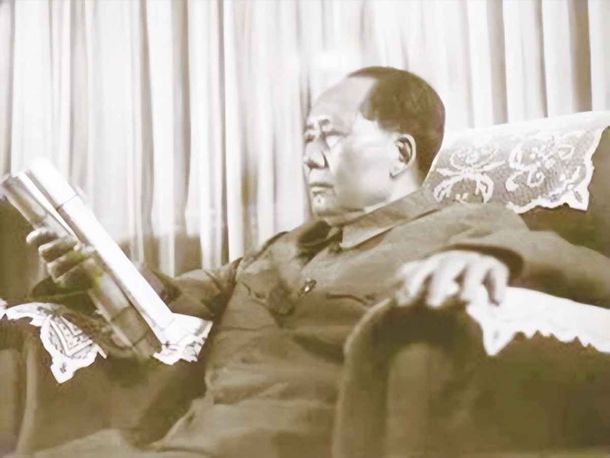 59年，*子珍贺**和水静在庐山畅聊往事，孔东梅：那是外婆最大的收获