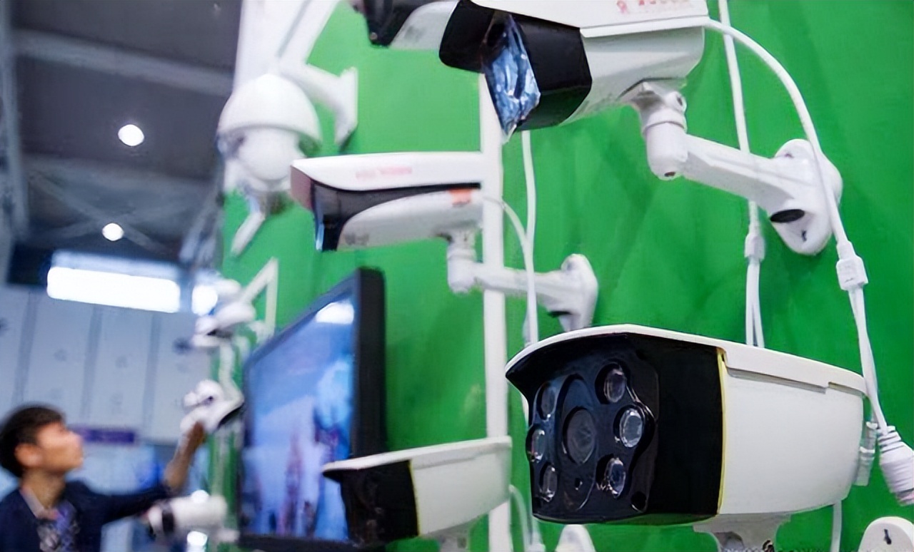 被美国抛弃后投奔的国家,遭美国狠心抛弃的科学家