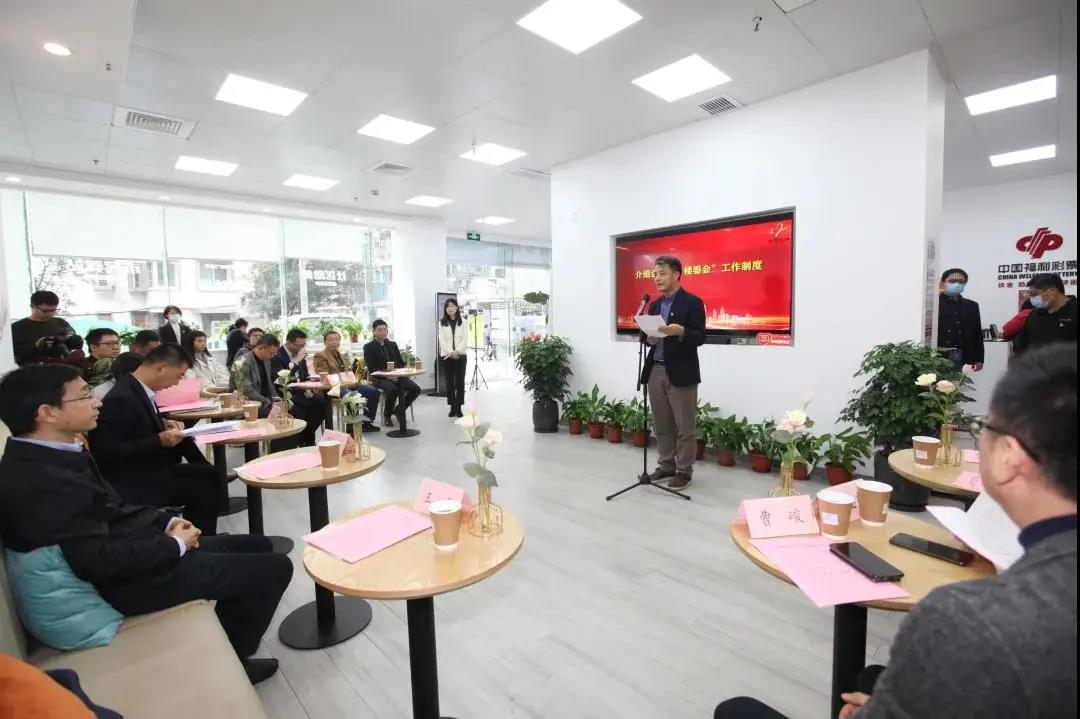 这栋商务大厦最近火了,竟然是因为“福利”太多?