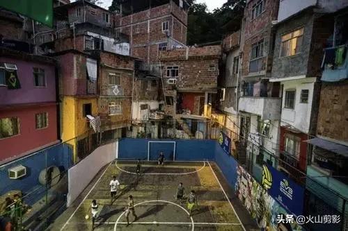 中国足球注册人数8000还是10万,中国足协注册球员数量