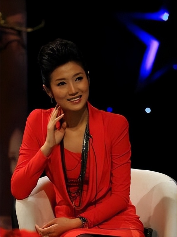 春妮和刚强蒋虎结婚视频,蒋虎和春妮离婚准确时间