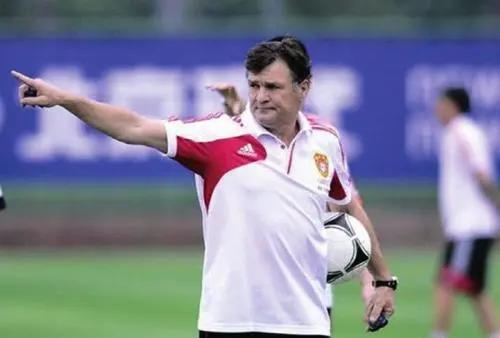 巴巴多斯最后的命运,巴巴多斯总统做了哪些事