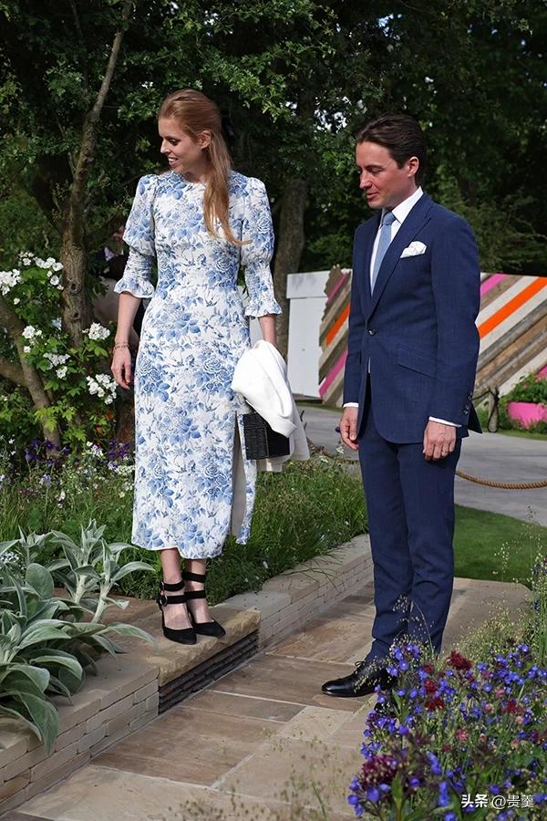 这裙子是有魔力吗,轻奢名媛高端欧美气质长裙连衣裙