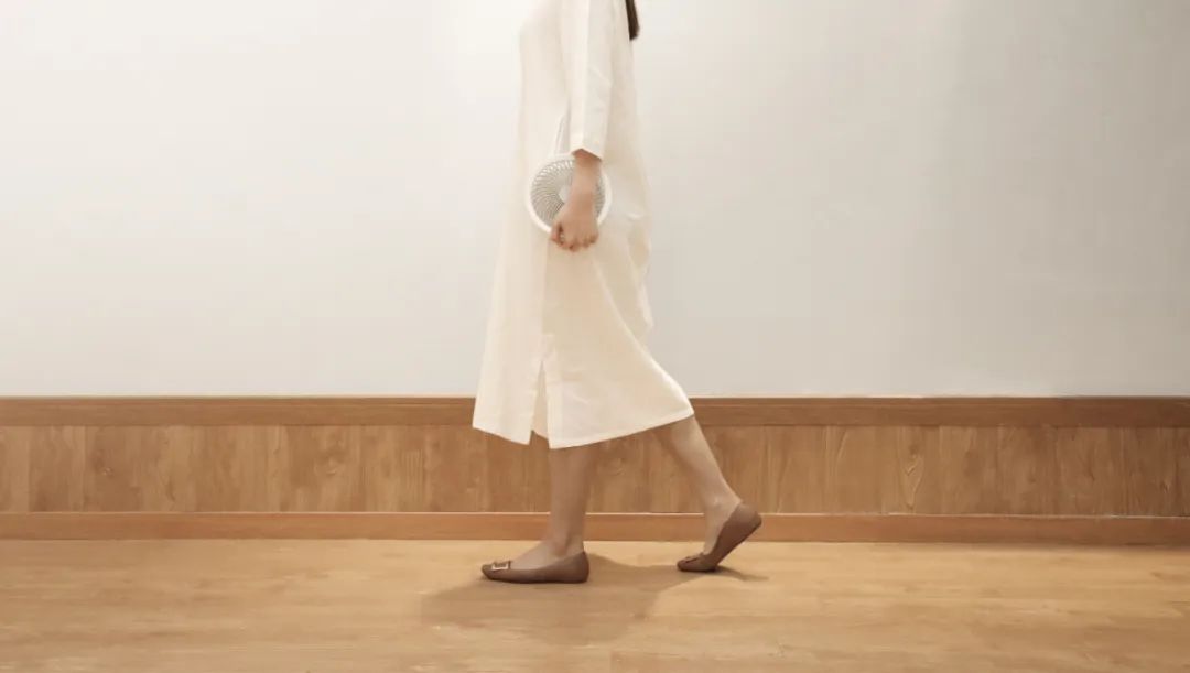 电风扇加湿循环,加湿制冷风扇与循环风扇哪个好