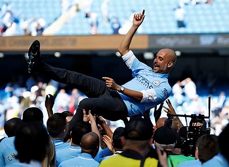 曼城提前夺冠目标三冠王,曼城英超几连冠了