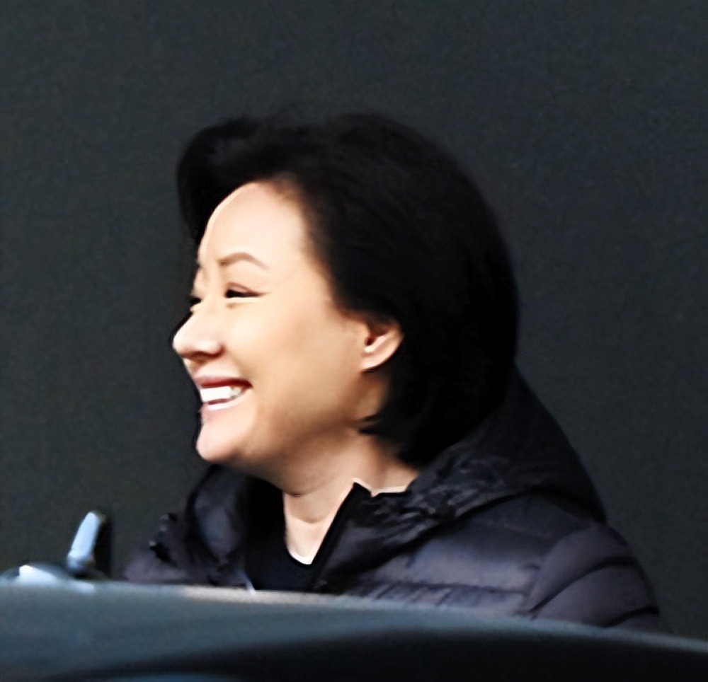 操控政局、两易其妻、父子共享一女，此韩国财阀把无耻演绎到极致