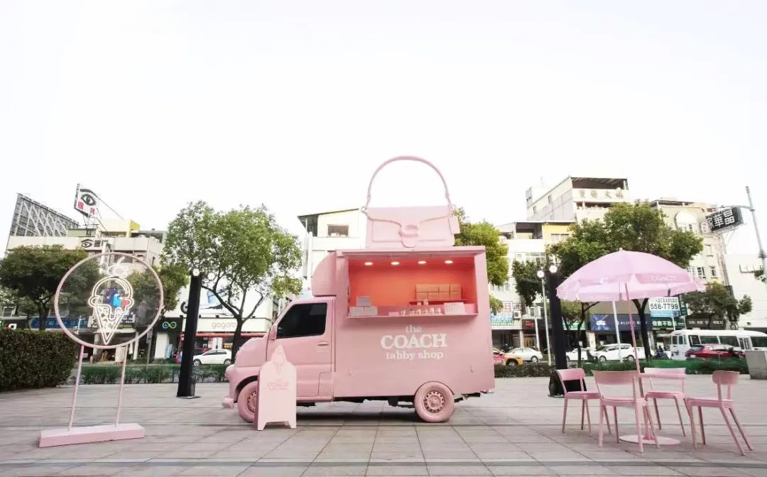 COACH Tabby Shop系列全球快闪店合集