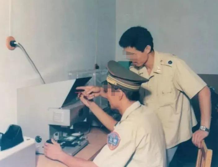 买绿背心被判刑,买绿背心判刑