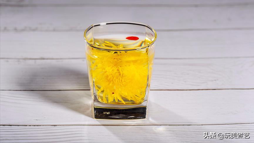 春夏秋冬分别适合喝什么茶,一年四季每个季节适合喝什么茶