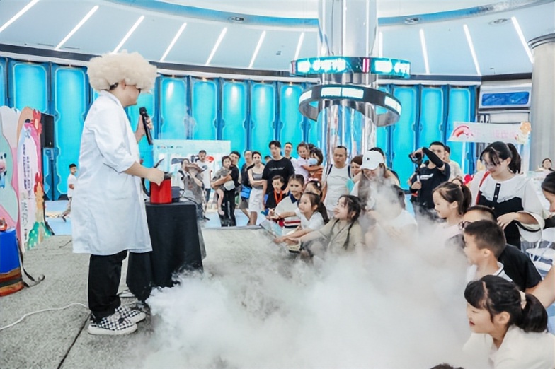 新学期新起点，蒙牛未来星陪伴你“童心飞扬梦想起航”