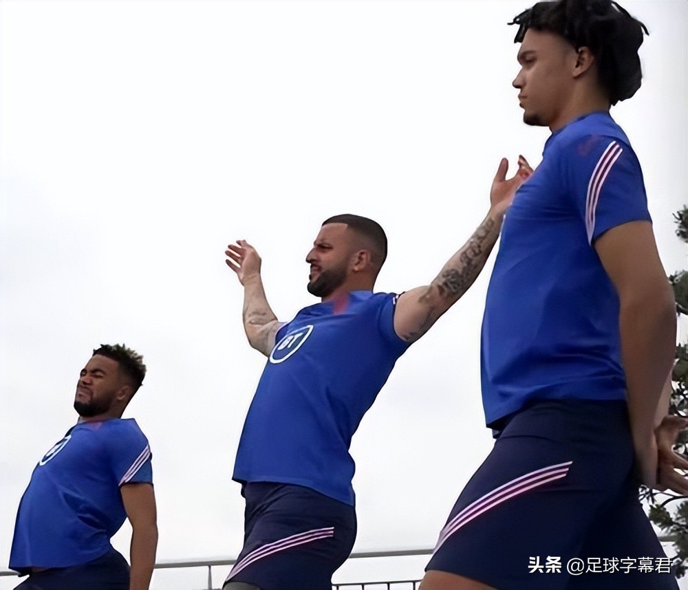 姣忔棩瓒冲潧瓒ｅ浘鐨囬┈鐞冭糠涓嶅摥,姣忔棩瓒冲潧瓒ｅ浘