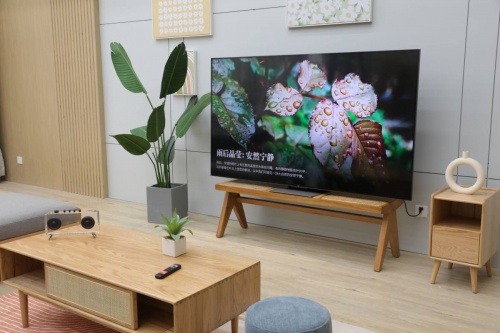 tclq10g电视对比评测,tclq10gpro85寸miniled电视测评