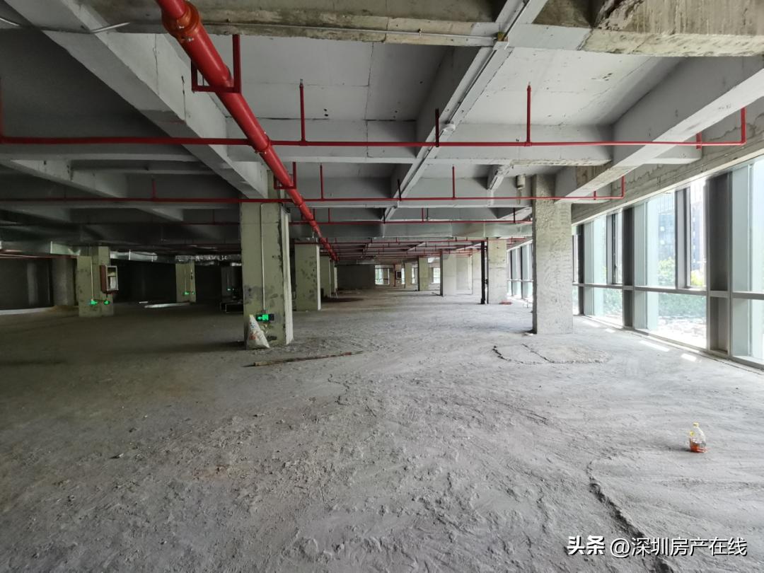 深圳南山科技园独栋商业大厦出租招租，约1.5万平米，冠名做总部